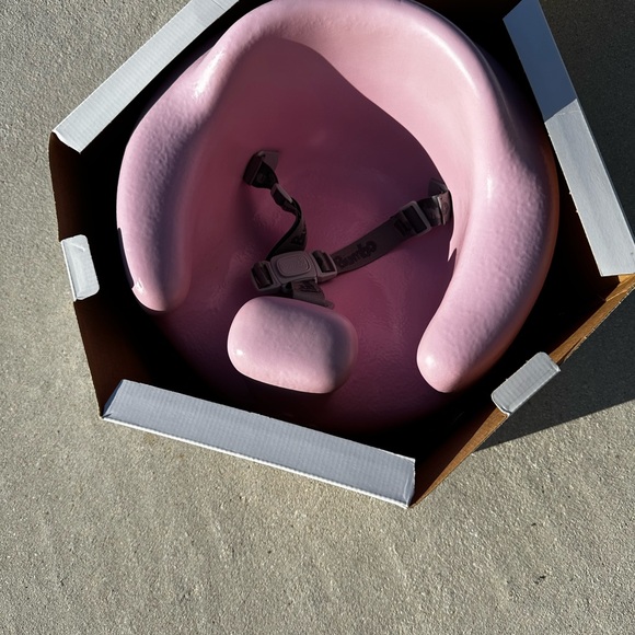 Pink Bumbo Baby Soft Foam Floor Seat w/3 Point Safety Harness NWB - Picture 2 of 7